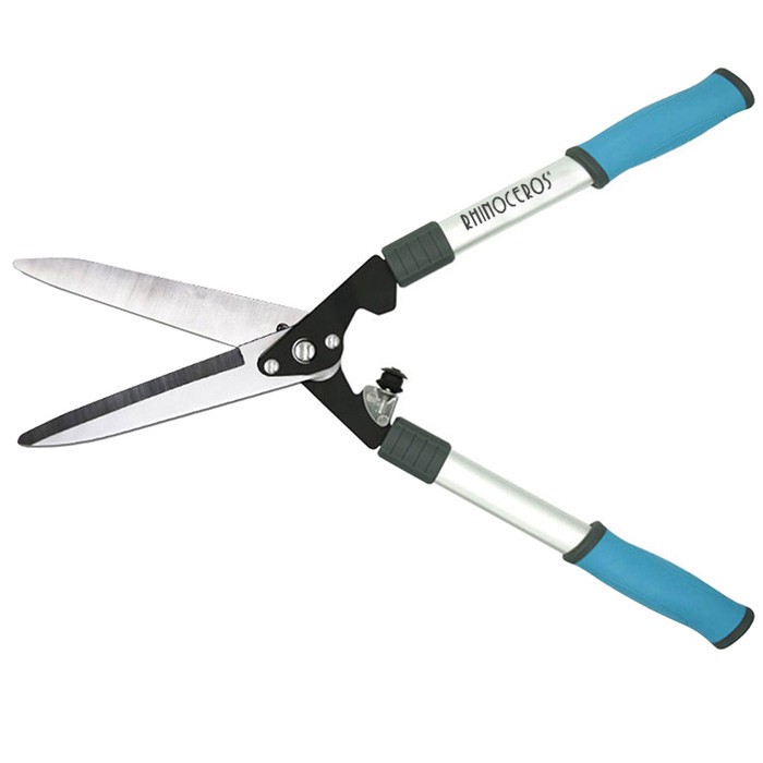 Aiatööriistade kasutamine - kõrged oksakäärid ja kõrged oksasaed