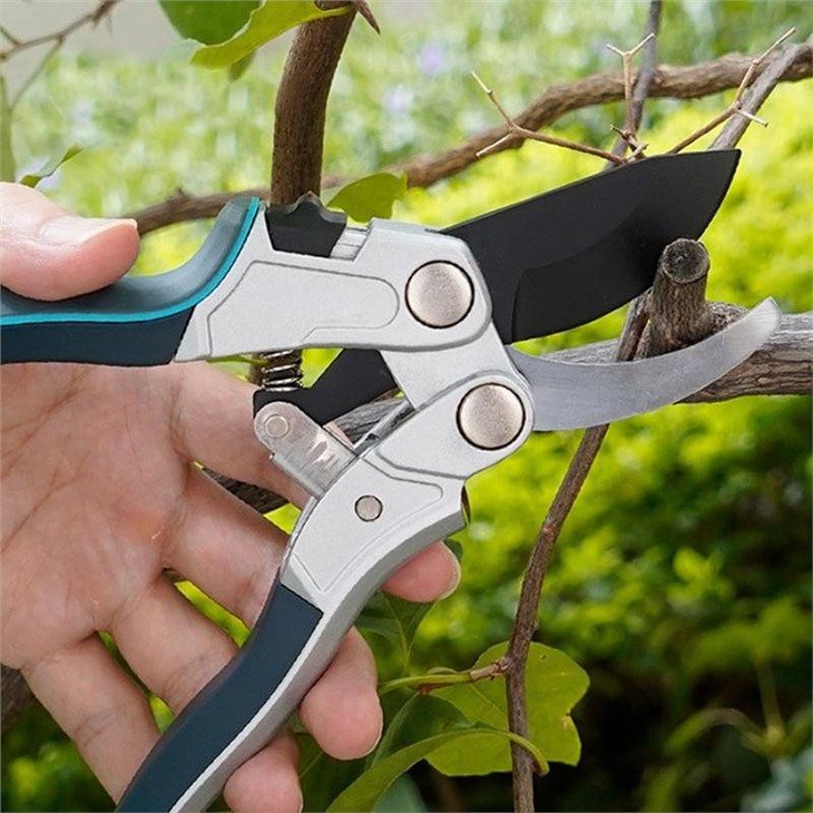 Aluminium bypass clippers